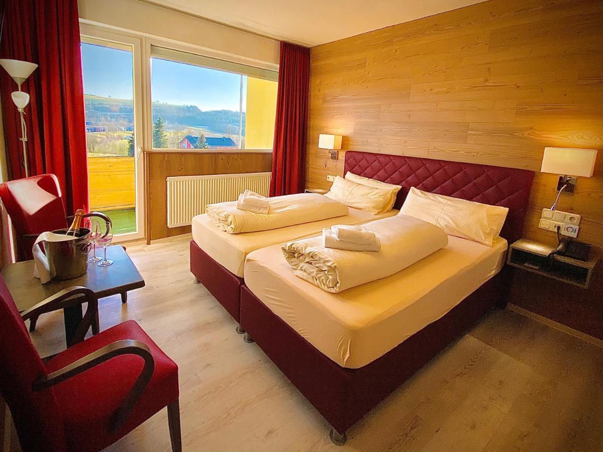Meister Baer Hotel Frankenwald Berg  Exteriör bild